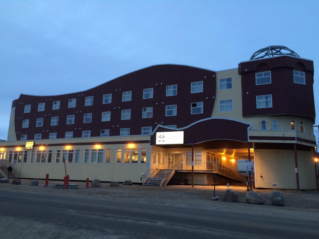 Hotel Arctic Iqaluit エクステリア 写真