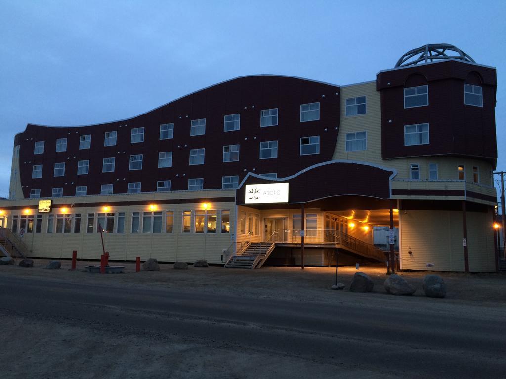 Hotel Arctic Iqaluit エクステリア 写真